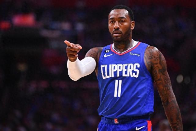 斯图加特前锋翁达夫训练中肌肉拉伤，将伤缺数周